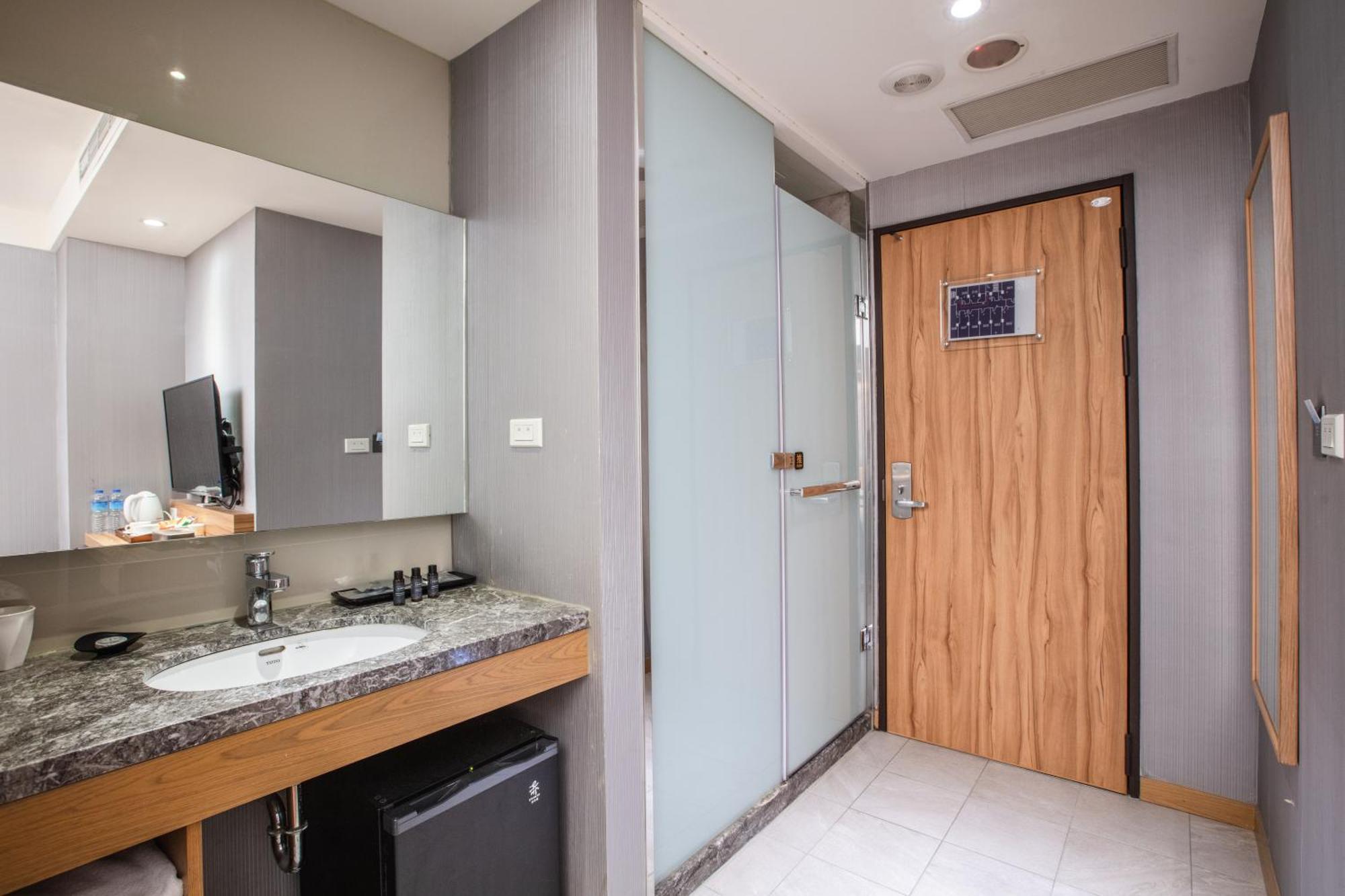 雲富大飯店 Hotel Cloud-Zhongshan Taipei Extérieur photo