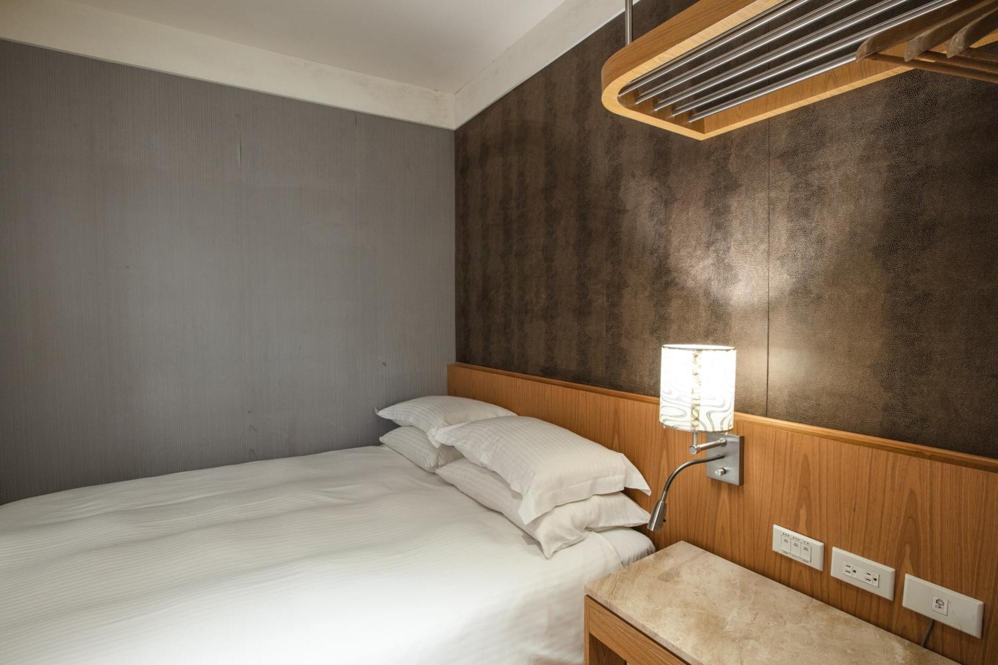 雲富大飯店 Hotel Cloud-Zhongshan Taipei Extérieur photo